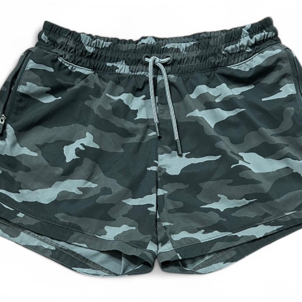 ATHLETA GirlsCamouflage Shorts XXL 16